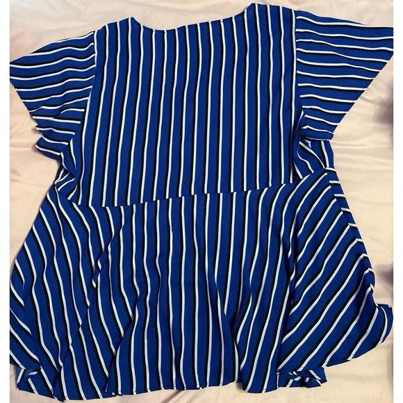 Torrid Plus Size Blue Stripe‎ Georgette Bow Blouse, Size 2/2X - Picture 6 of 8